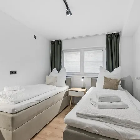 Ludwigscozyescape - Design Loft Mit Großer Wohnküche Am Residenzschloss, 6 Gäste, Smarttv In Jedem Zimmer, Highspeed Wlan, Workspace, 24h Self Check-in, Parkplatz 2 Min Apartment *