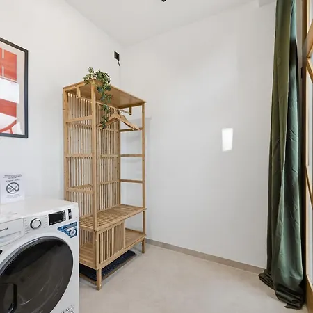 Ludwigscozyescape - Design Loft Mit Großer Wohnküche Am Residenzschloss, 6 Gäste, Smarttv In Jedem Zimmer, Highspeed Wlan, Workspace, 24h Self Check-in, Parkplatz 2 Min Ludwigsburg