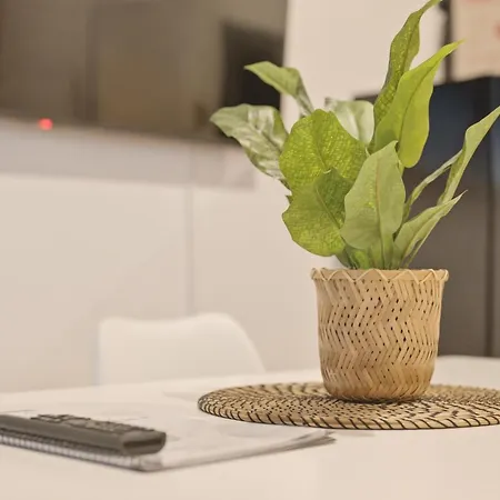 Ludwigscozyescape - Design Loft Mit Großer Wohnküche Am Residenzschloss, 6 Gäste, Smarttv In Jedem Zimmer, Highspeed Wlan, Workspace, 24h Self Check-in, Parkplatz 2 Min Apartment Ludwigsburg